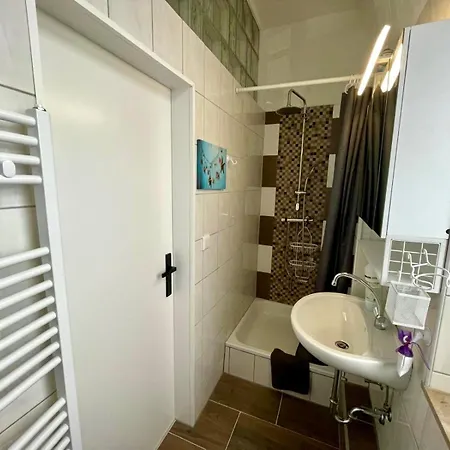 King's - Modern Nest Apartements Apartamento *